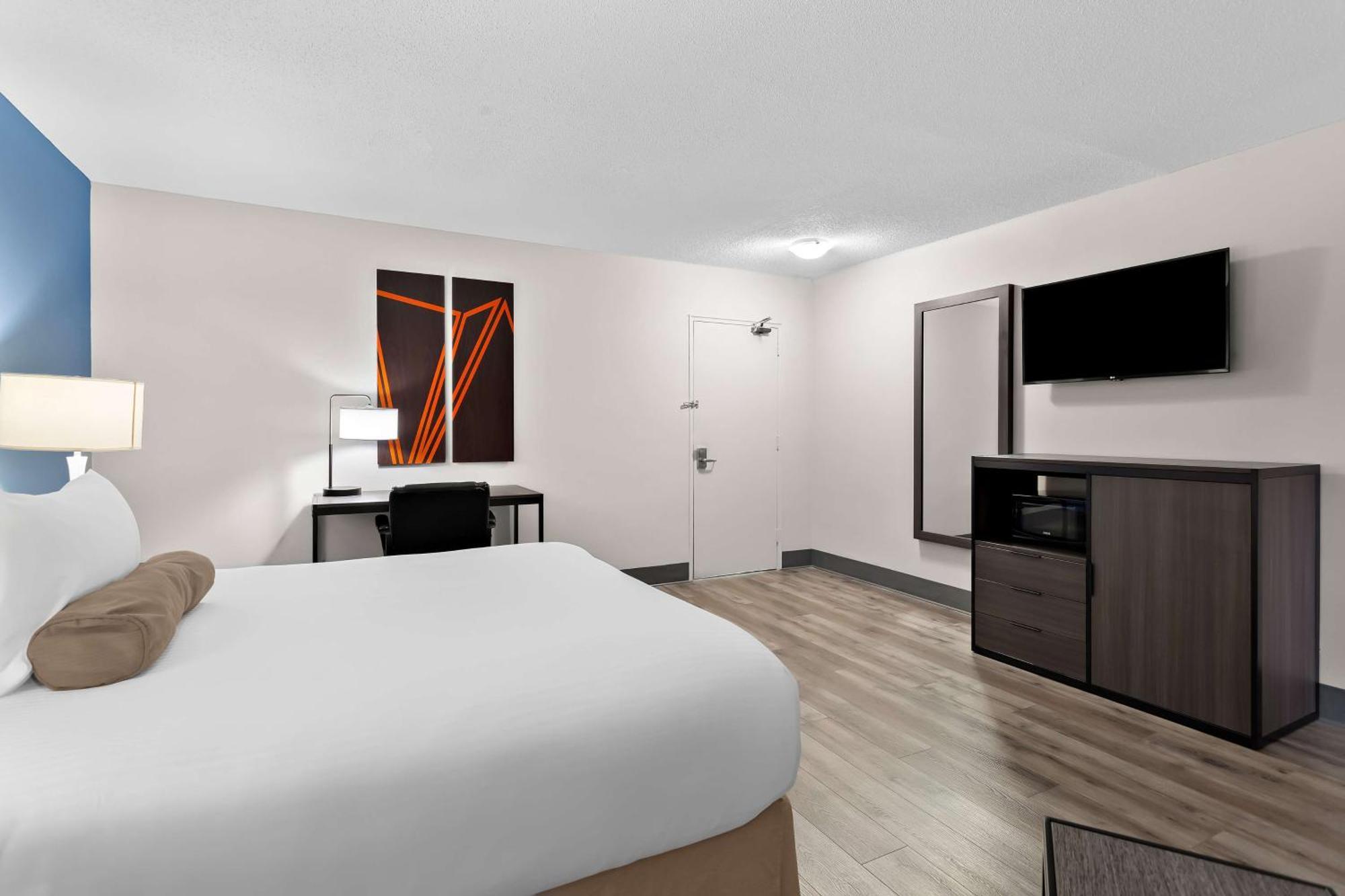 Surestay Plus By Best Western Windsor Ngoại thất bức ảnh