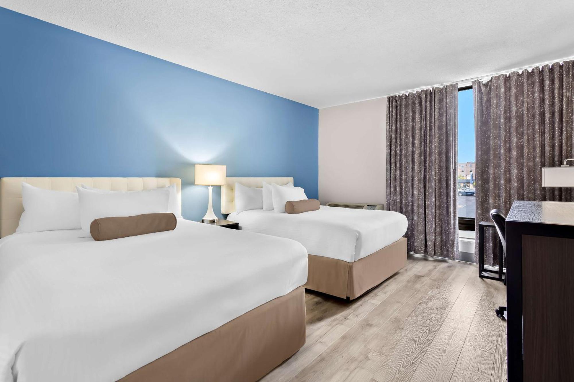 Surestay Plus By Best Western Windsor Ngoại thất bức ảnh